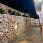 V&v Boutique Вилла Аргостолион