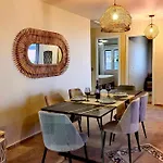 V&v Boutique